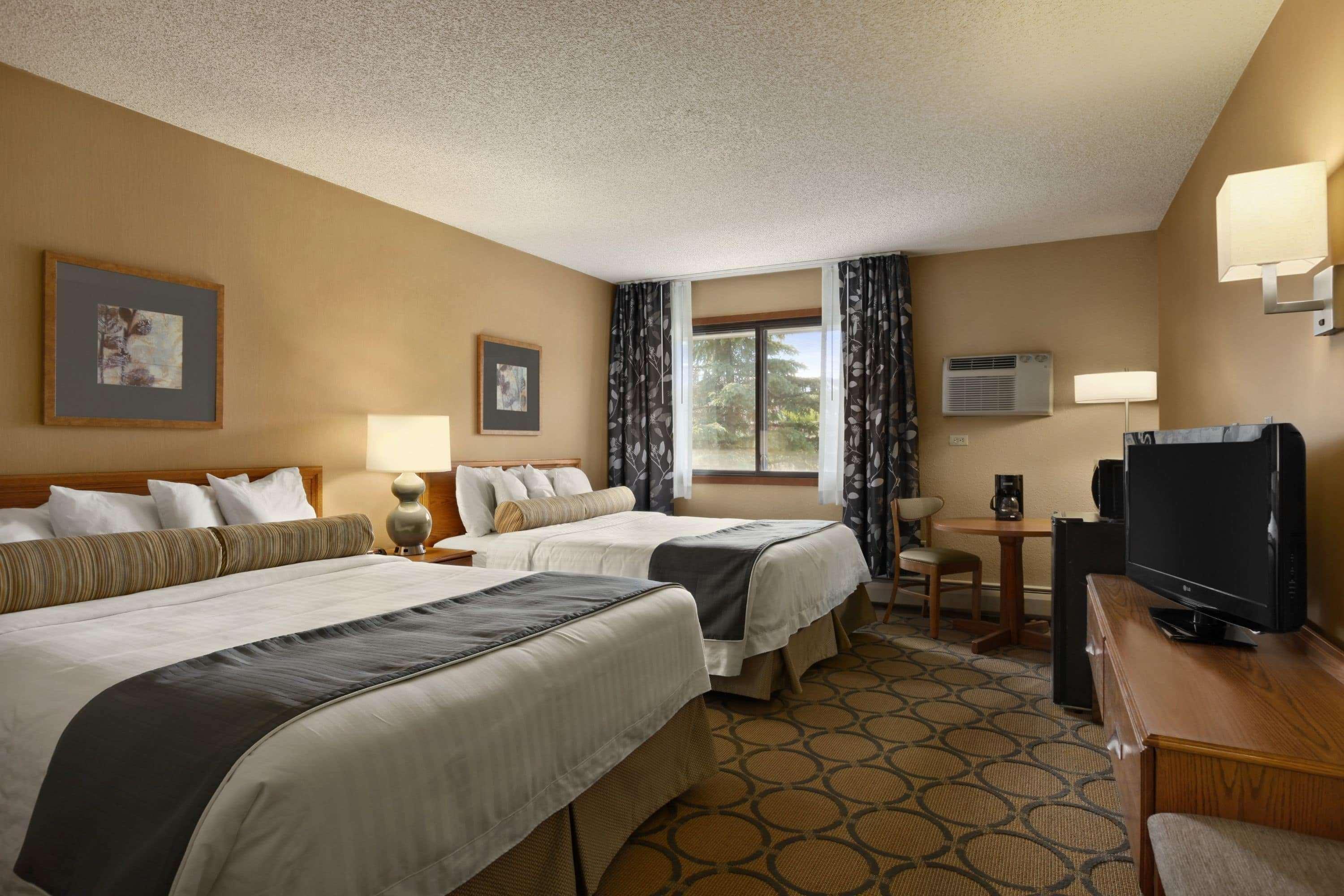Days Inn By Wyndham Helena Bagian luar foto